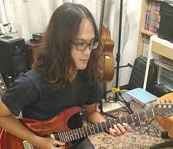 高雄學電吉他 / 電吉他教學 / 電吉他老師 推薦